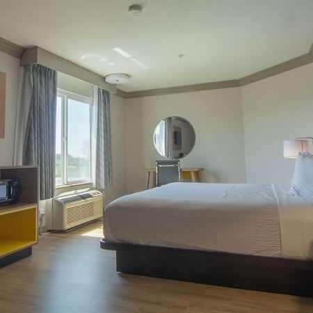 Days Inn By Wyndham Carlsbad Exteriér fotografie