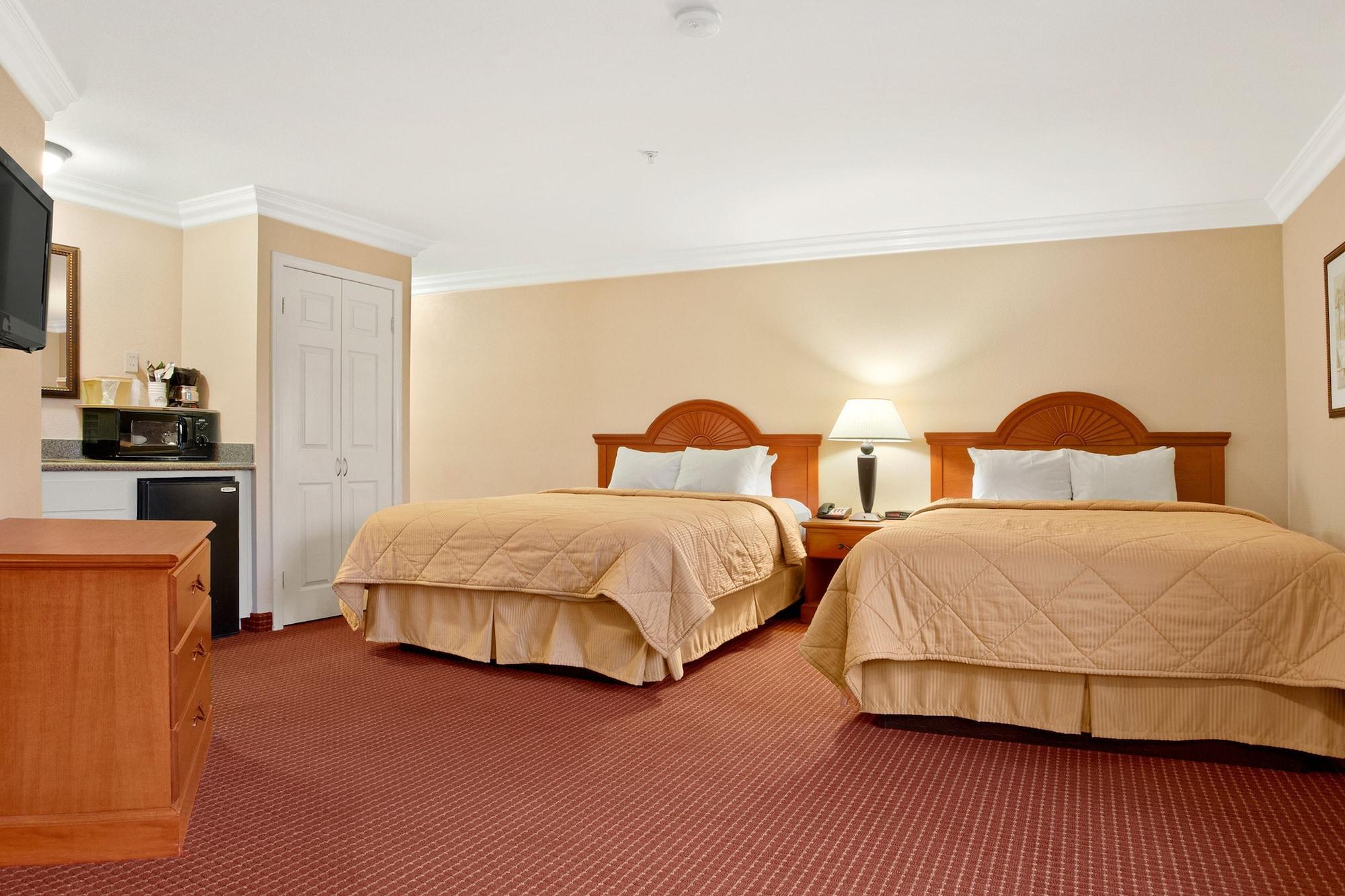 Days Inn By Wyndham Carlsbad Exteriér fotografie