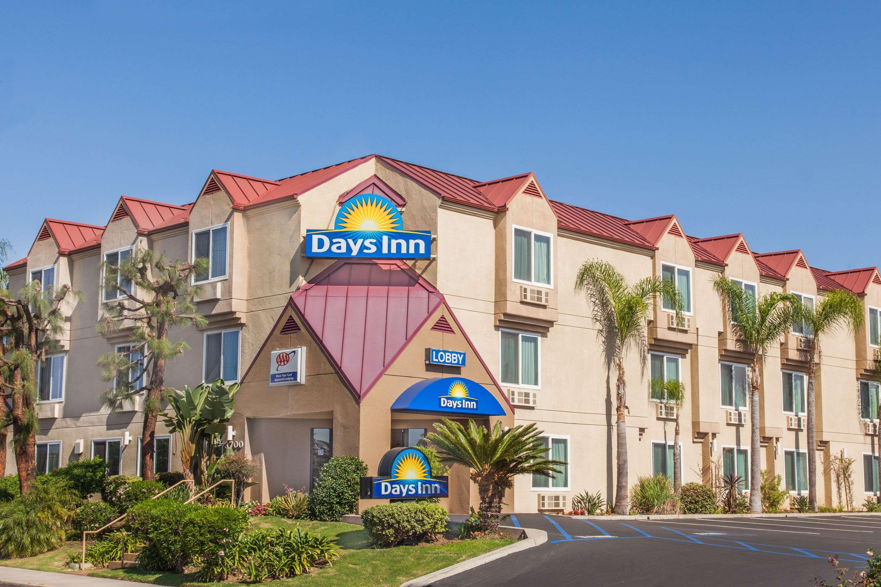 Days Inn By Wyndham Carlsbad Exteriér fotografie